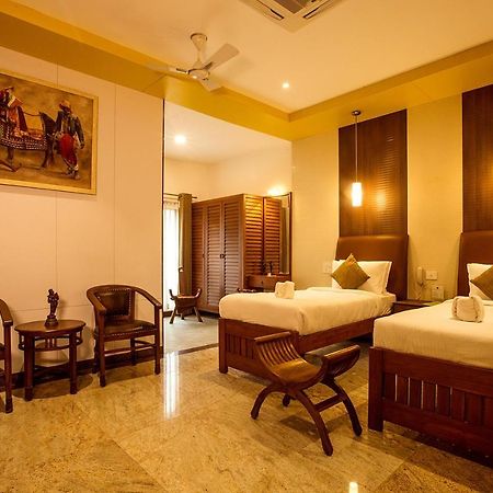 Mayapuri Amira Kumbakonam Extérieur photo