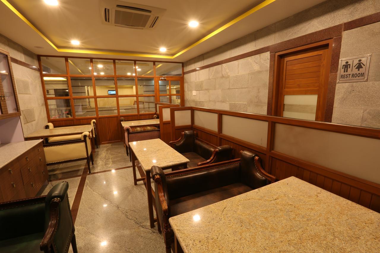 Mayapuri Amira Kumbakonam Extérieur photo