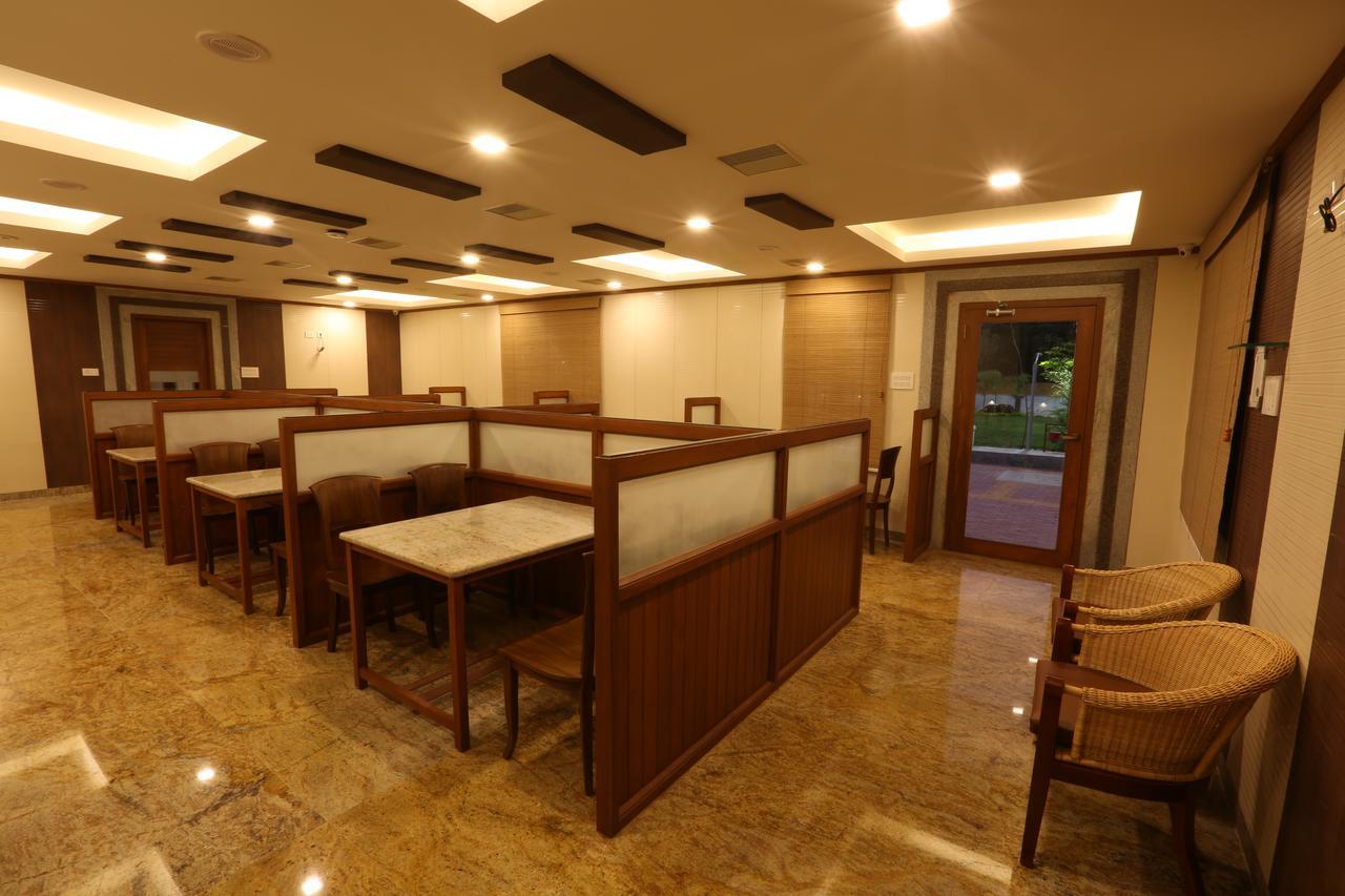 Mayapuri Amira Kumbakonam Extérieur photo