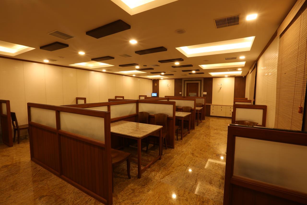 Mayapuri Amira Kumbakonam Extérieur photo
