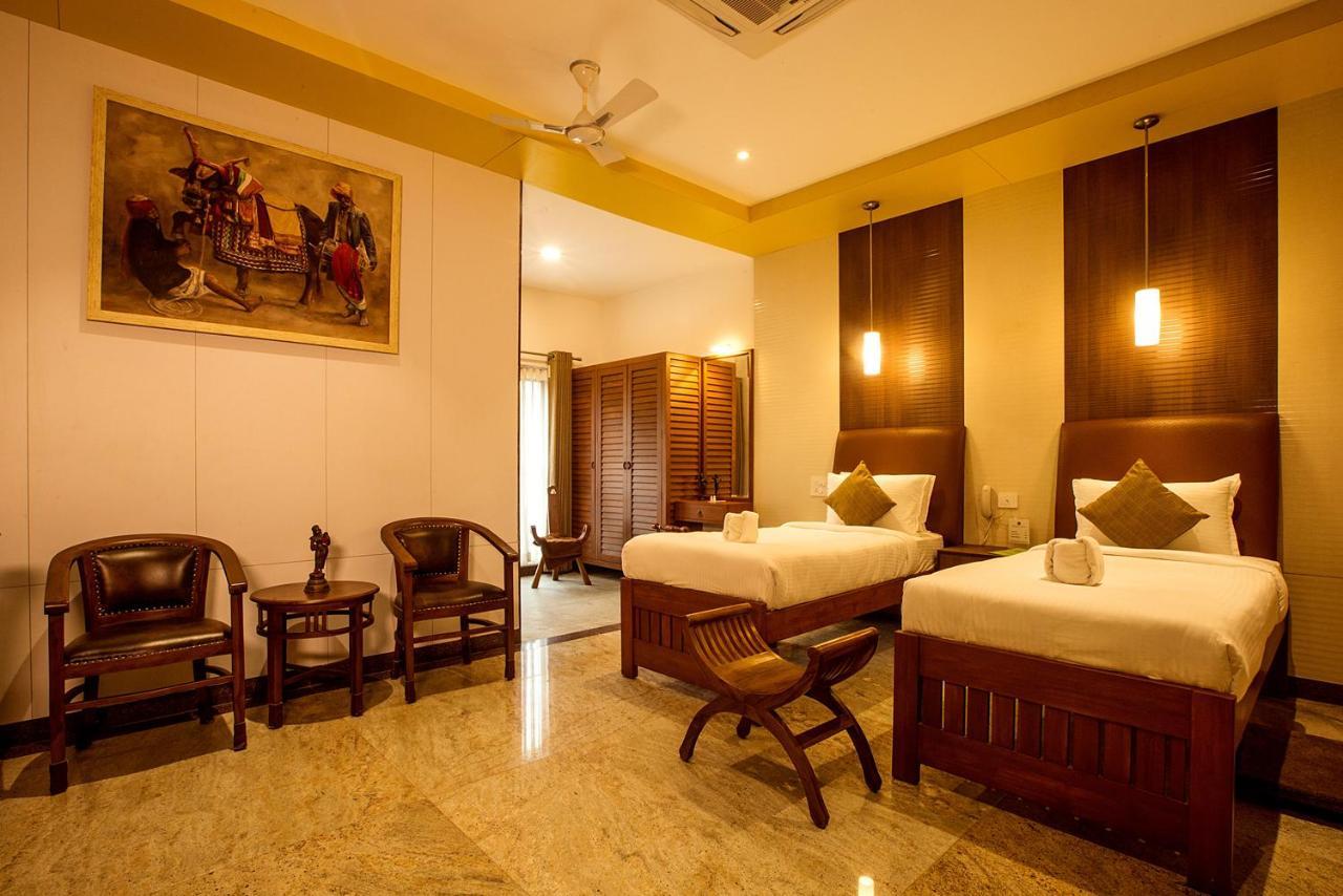 Mayapuri Amira Kumbakonam Extérieur photo