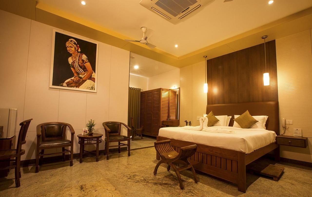 Mayapuri Amira Kumbakonam Extérieur photo